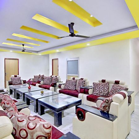 Home 78802 Balaji Bhawan Jhājra Extérieur photo