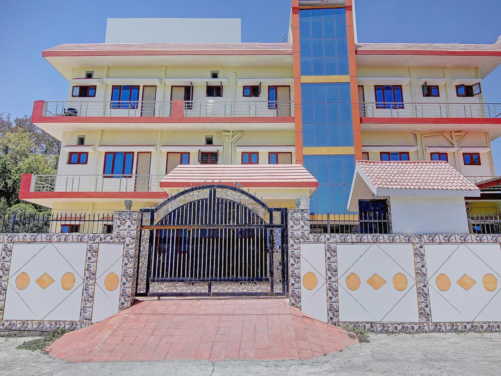 Home 78802 Balaji Bhawan Jhājra Extérieur photo