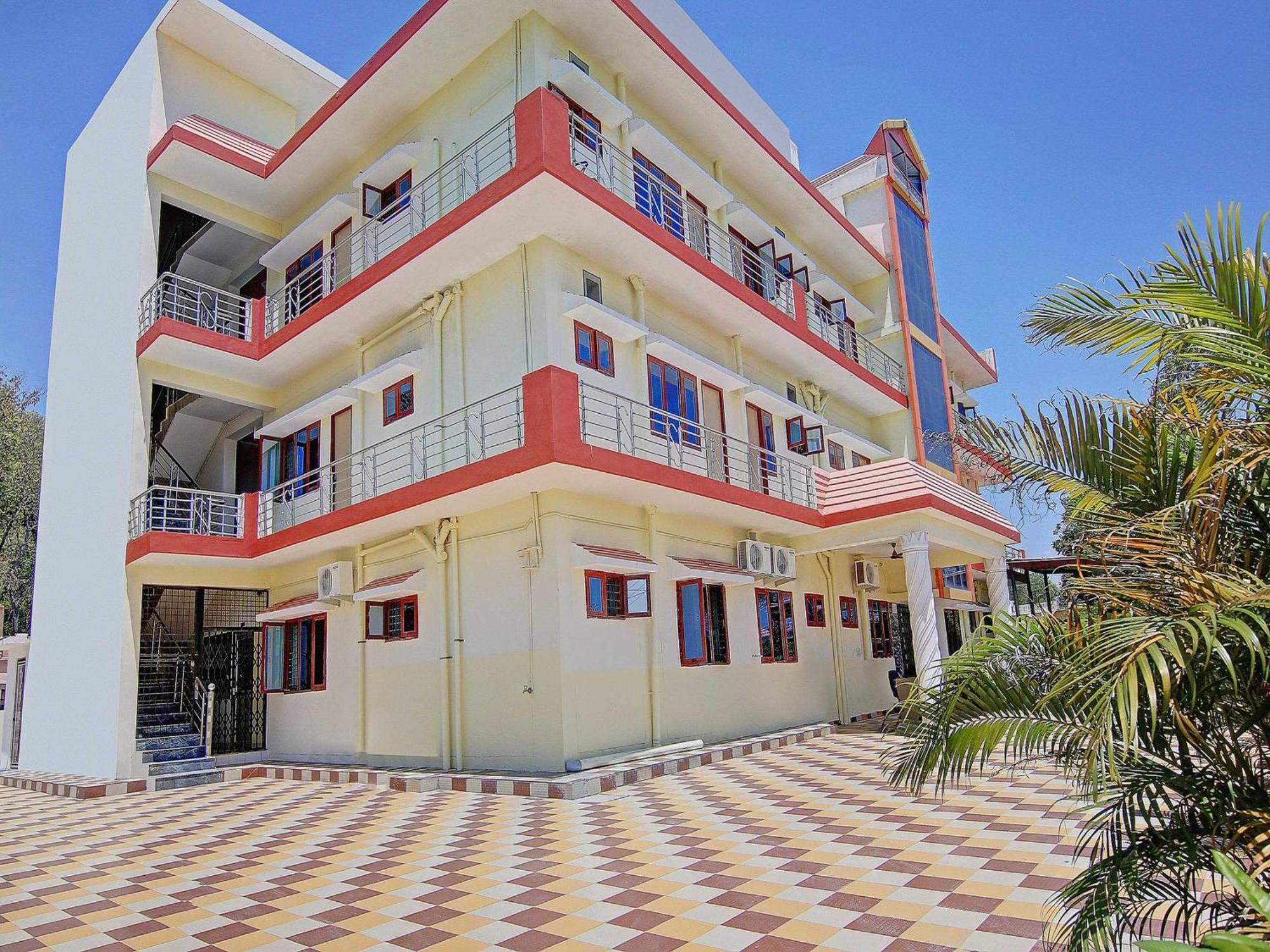 Home 78802 Balaji Bhawan Jhājra Extérieur photo
