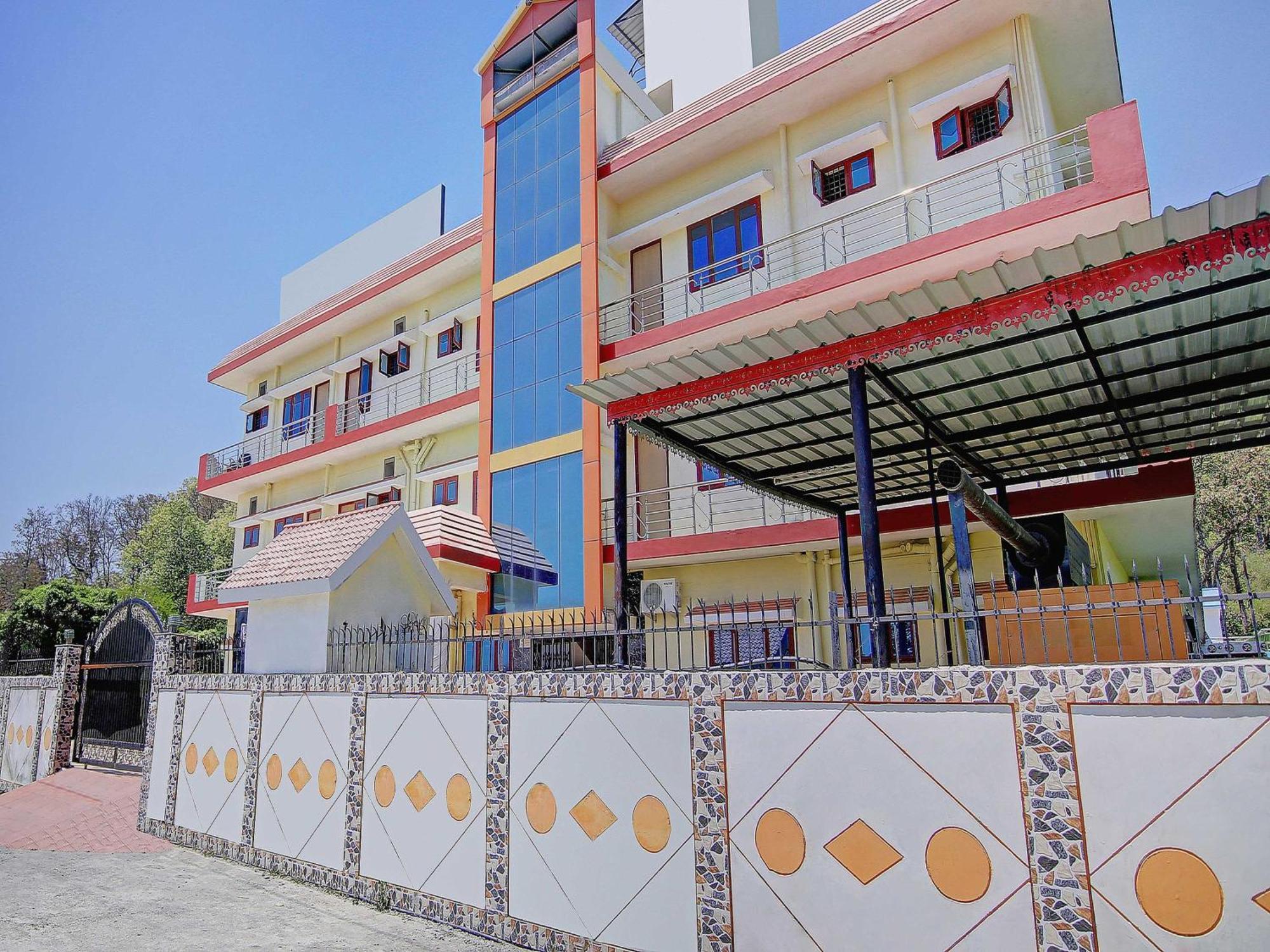 Home 78802 Balaji Bhawan Jhājra Extérieur photo